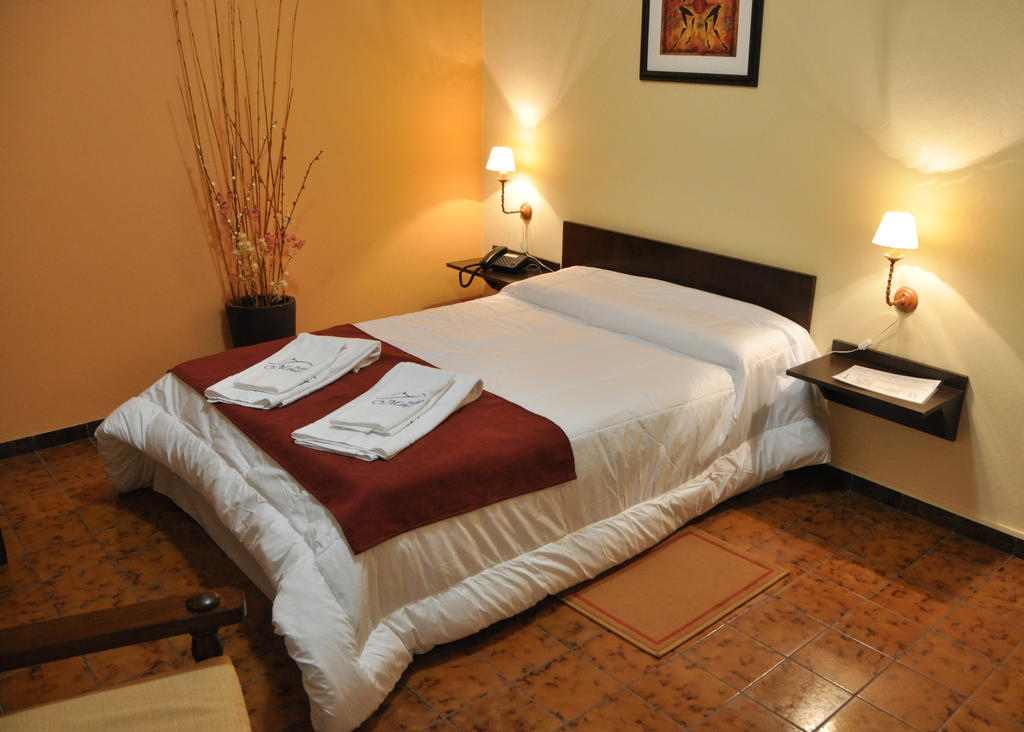 Hotel Minas Ruang foto