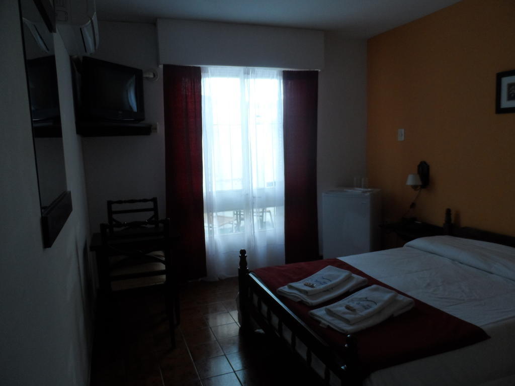 Hotel Minas Bagian luar foto